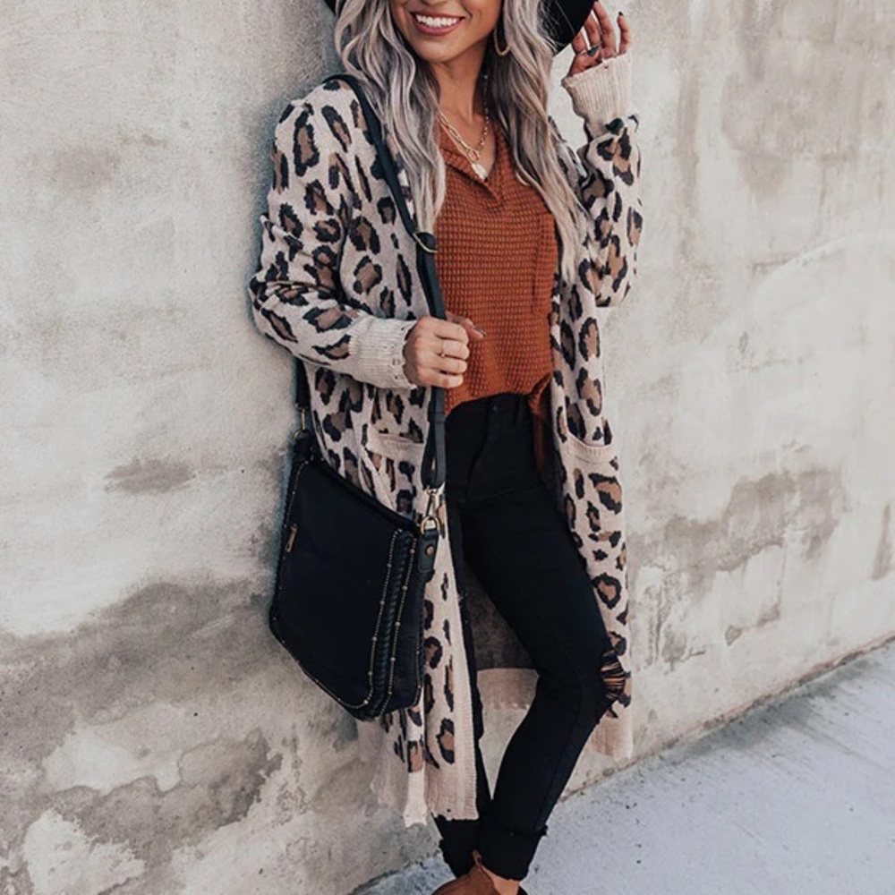 leopard print chunky knit sweater jacket with pockets - Picture 4 of 4